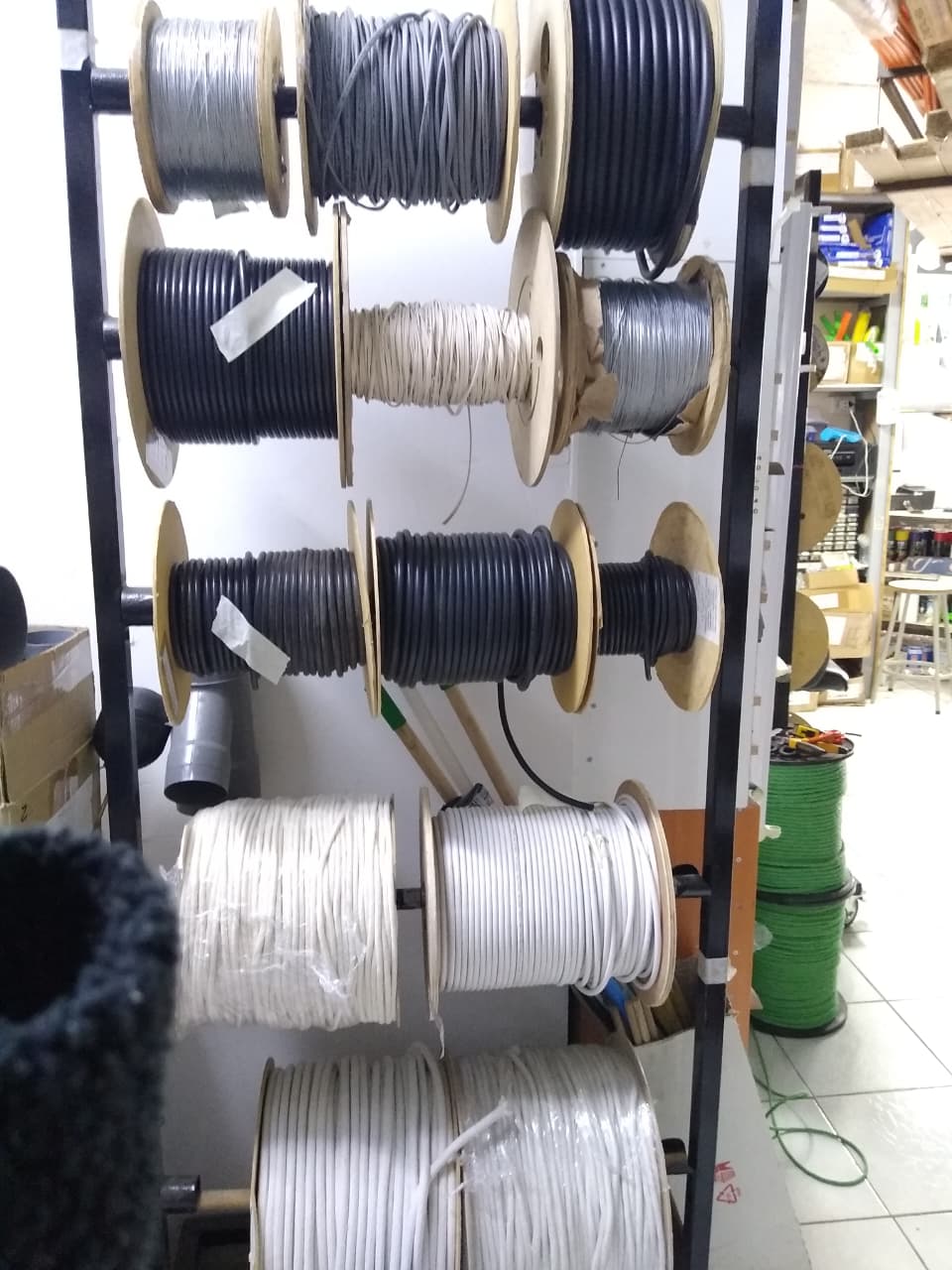 Cables y rollos para instalaciones